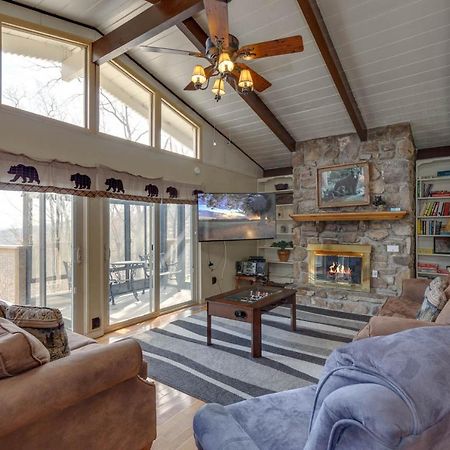 Bear View Chalet, 3 Bedroom, Pool, Pets, Arcades, Wifi, Hot Tub, Sleeps 12 Gatlinburg Exteriér fotografie