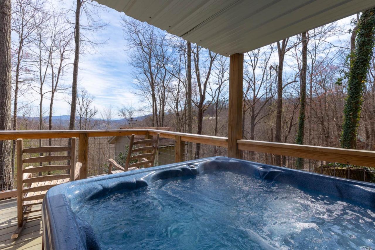 Bear View Chalet, 3 Bedroom, Pool, Pets, Arcades, Wifi, Hot Tub, Sleeps 12 Gatlinburg Exteriér fotografie