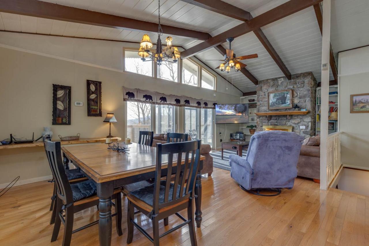 Bear View Chalet, 3 Bedroom, Pool, Pets, Arcades, Wifi, Hot Tub, Sleeps 12 Gatlinburg Exteriér fotografie